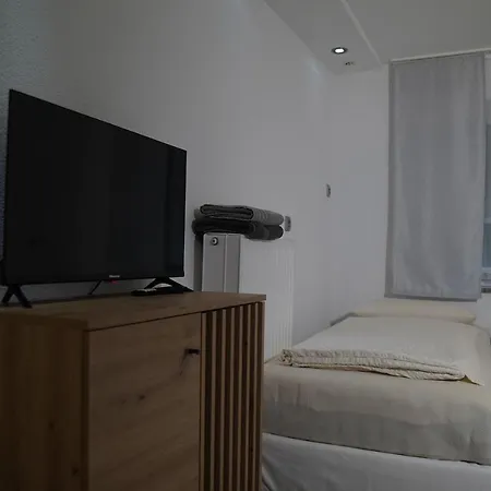 Ferienwohnung Dreams Im Erdgeschoss Koetz Exterior foto